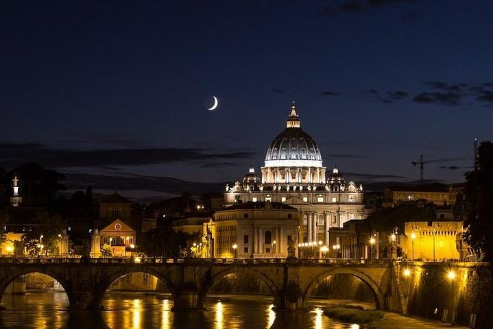 Tour of Rome by night - Photo 1 of 3