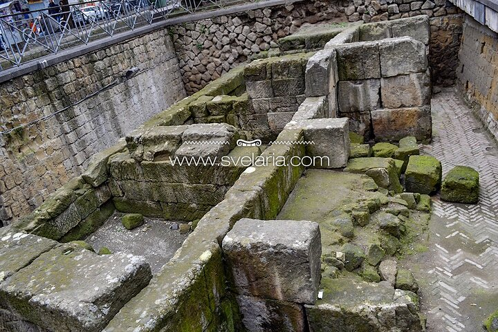 Tour of the Greek-roman Naples with an archaeologist - Photo 1 of 16
