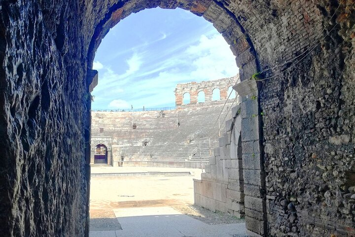 Tour to the Arena di Verona at the Gladiator's Time - Photo 1 of 8
