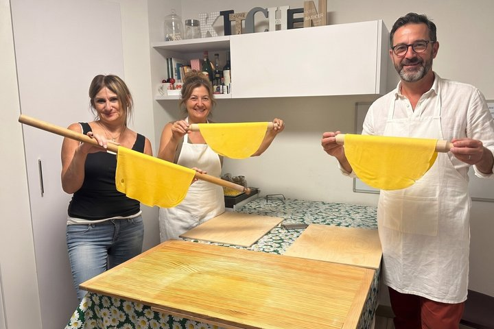 Modena: Cooking Class Tortelloni, Tagliatelle, Tiramisù & Wine - Photo 1 of 16