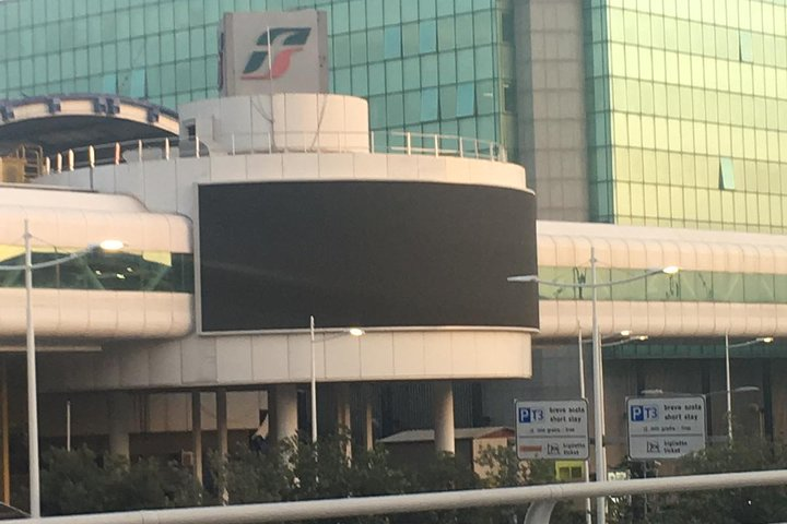 Transfer from / to Fiumicino / Ciampino airports - Photo 1 of 5