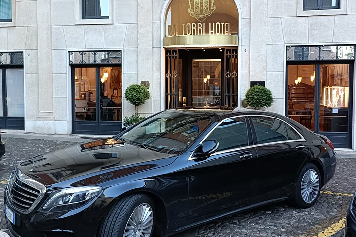 Luxury Private Transfer Venice to Lake Como / Bellagio - Photo 1 of 7