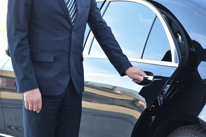 UrbExcursions Transfer Siena to/from Fiumicino FCO Airport optional Orvieto Stop