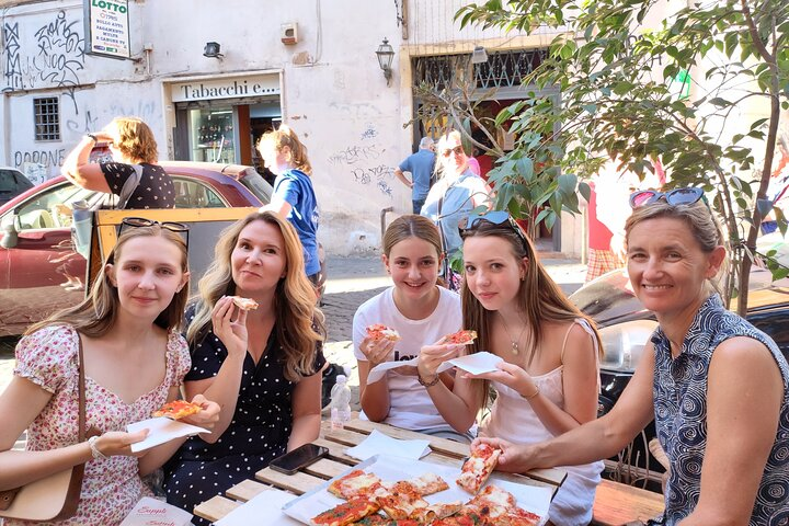 Rome: Trastevere Street Food Tour with Local Expert - Photo 1 of 11