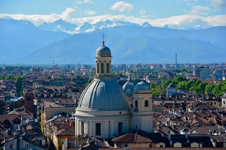 Hang out with locals in Turin