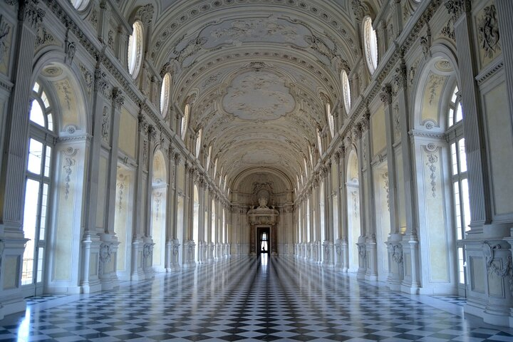 Turin: Reggia of Venaria guided experience - Photo 1 of 9