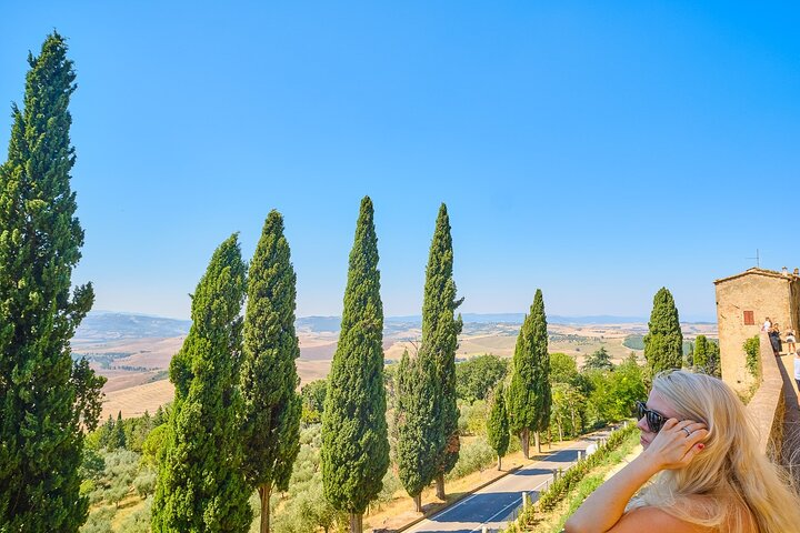 Full Day Tour to Val d'Orcia and Gladiator's Fields with Wines - Photo 1 of 25