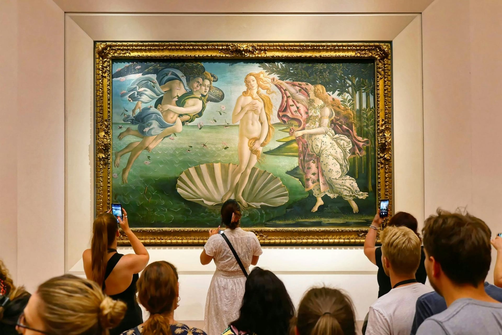 Uffizi Gallery: Reserved Entry + Digital Audio Guide in Florence