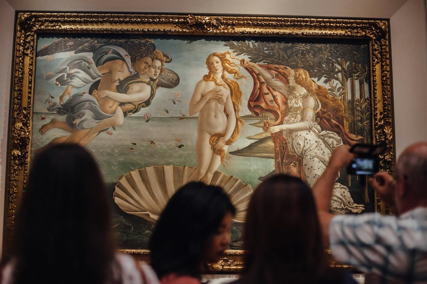 Uffizi Gallery: Reserved Entry + Guided Tour - Photo 1 of 4