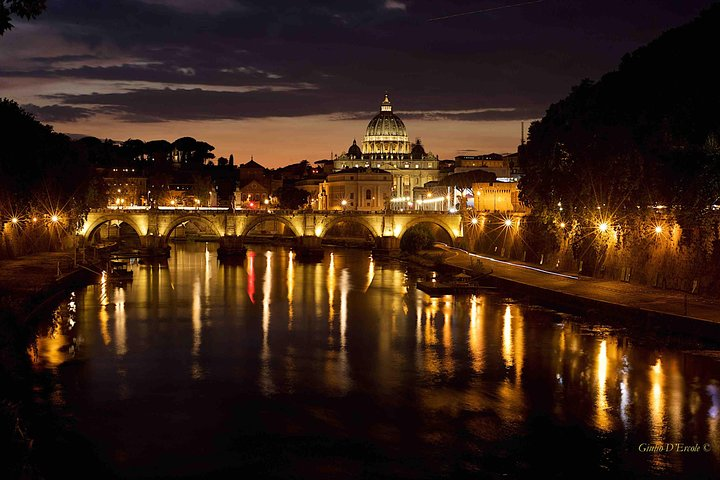 Night view on Saint Peter's church
