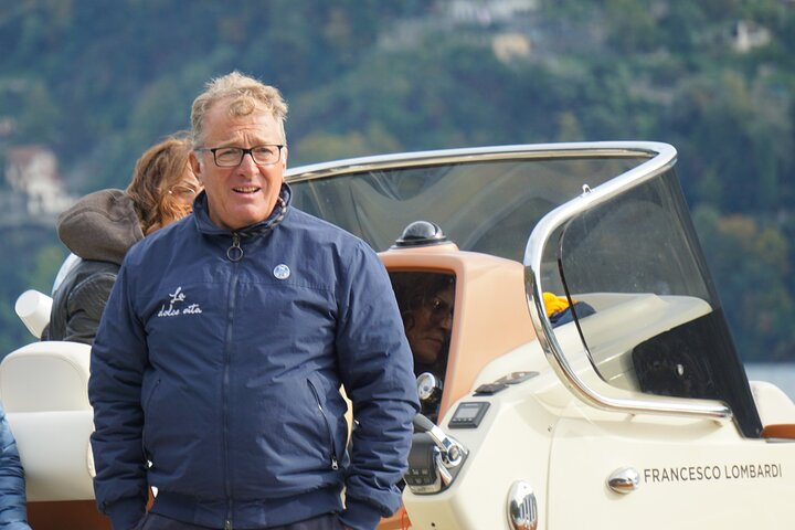 Varenna tour(4 H) Boat Invictus - Photo 1 of 11