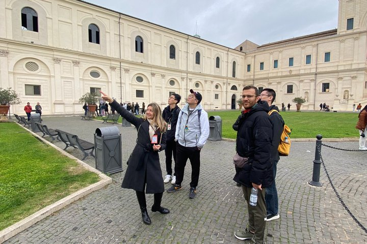 Vatican City Private Tour with Hotel Pick up - Photo 1 of 11