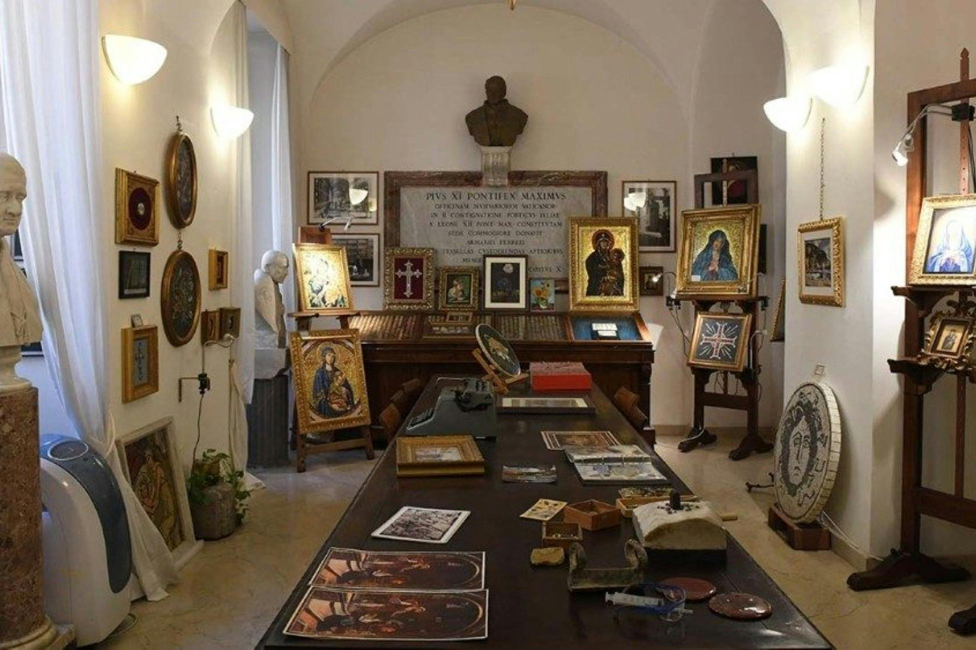 Vatican Mosaic Studio & St. Peter's Basilica: Guided Tour - Photo 1 of 5