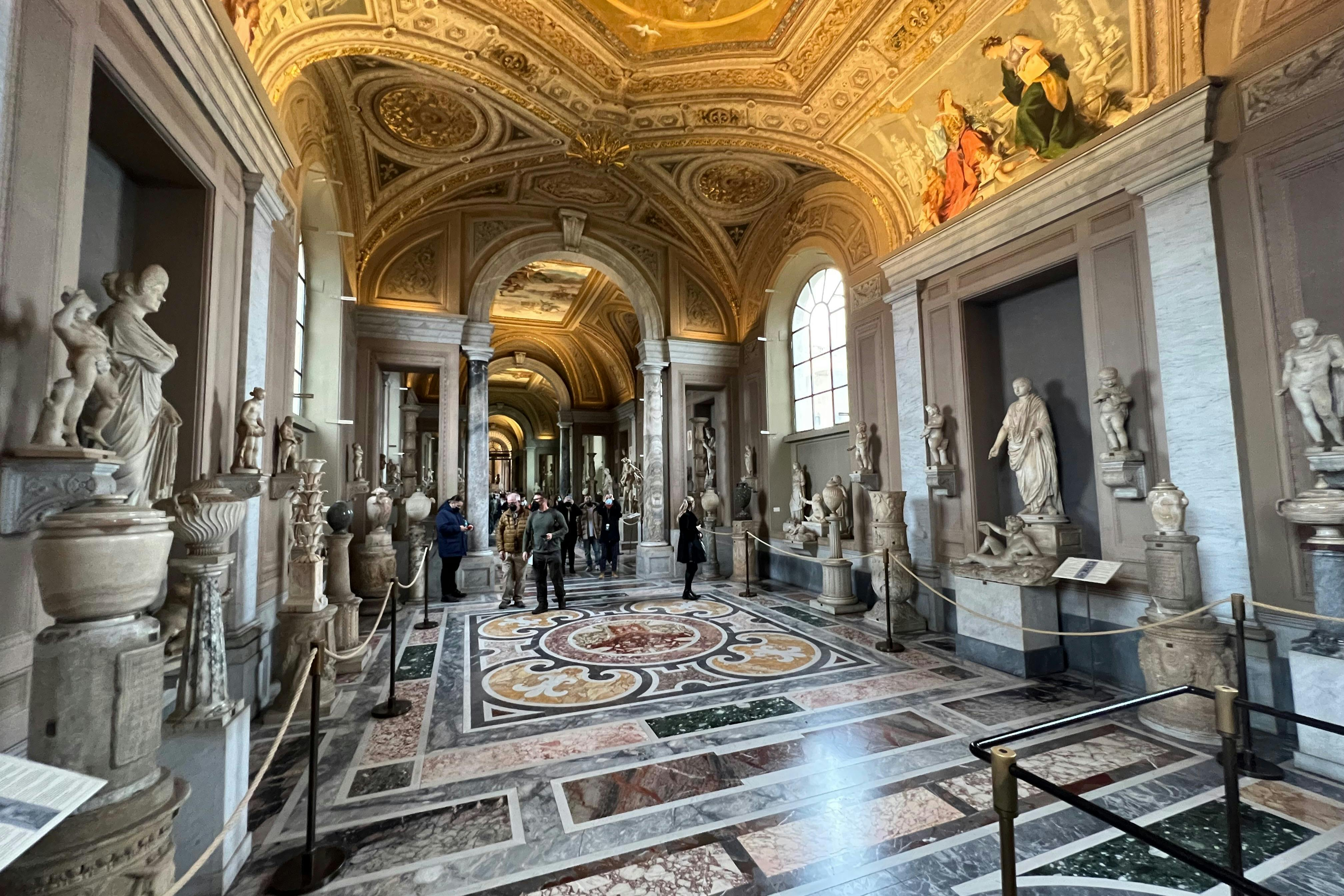 Vatican Museums & Sistine Chapel: Early Access + Guided Tour - Photo 1 of 7