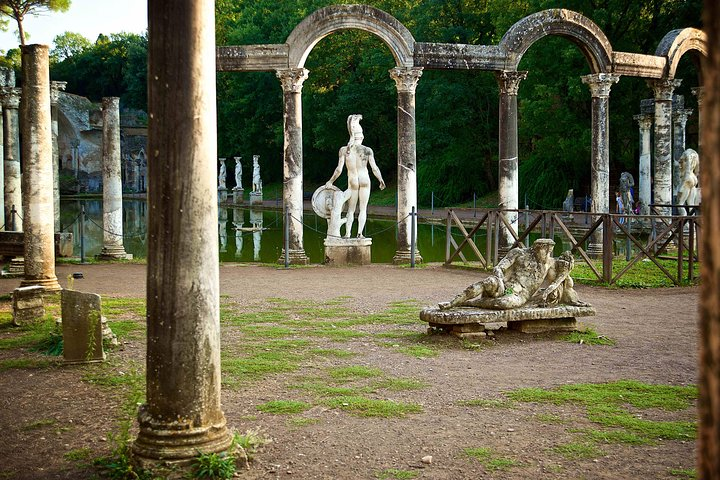 View on the swimming pool of the Hadrian Villa