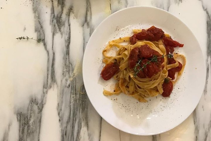 Virtual join interactive class from Italy fettuccine cacio e pepe and pesto  - Photo 1 of 8