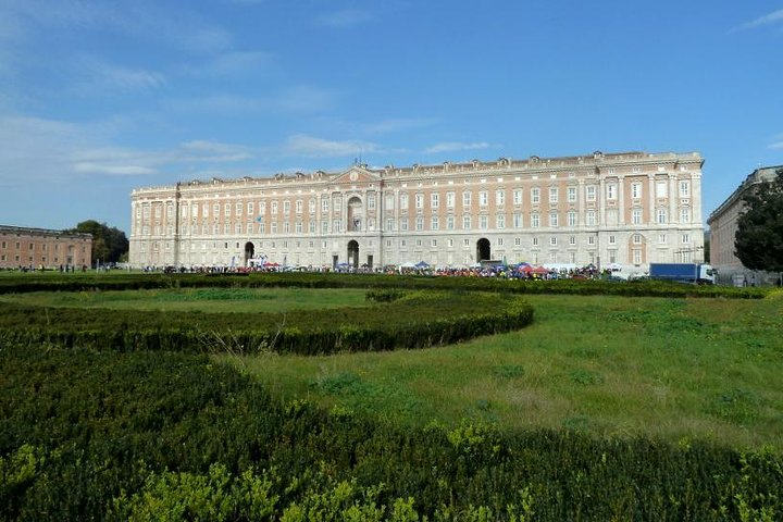 Visit the Caserta Royal Palace - Photo 1 of 4