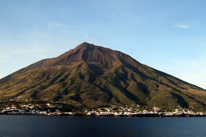 Vulcano, Panarea and Stromboli from Lipari - Photo 1 of 8