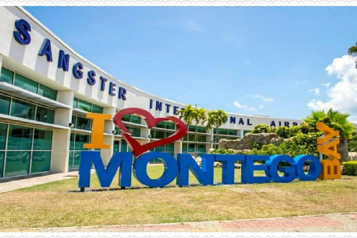Airport Transfer To Iberoster star Hotel - Photo 1 of 3