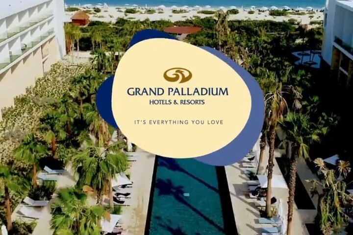 Grand Palladium Resort Airport Transfers-Arrivals &/or Departures - Photo 1 of 6