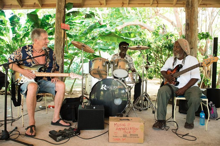 Band play live music at the Half Moon Beach