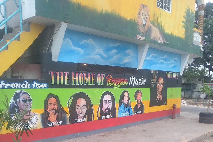 Hiking in the Blue Mountains. - Photo 1 of 10