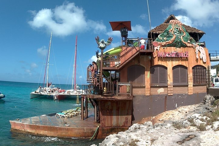 Margaritaville & 27/27 Montego Bay Longe Private Transportation - Photo 1 of 6