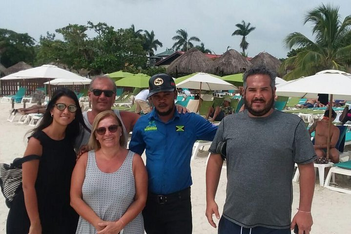 MBJ Transfer - Rosehall Hotels - Photo 1 of 7