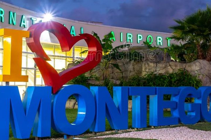 Montego Bay Airport Transfers TO/FROM Negril Hotels/Villas/Airbnb - Photo 1 of 2