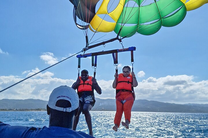 Montego Bay: Jet Car, Jet Ski and Parasailing - Photo 1 of 2