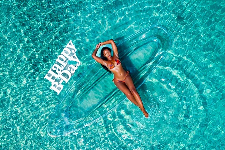 Clear Kayak Drone Photo Shoot and Video in Montego Bay - Photo 1 of 25