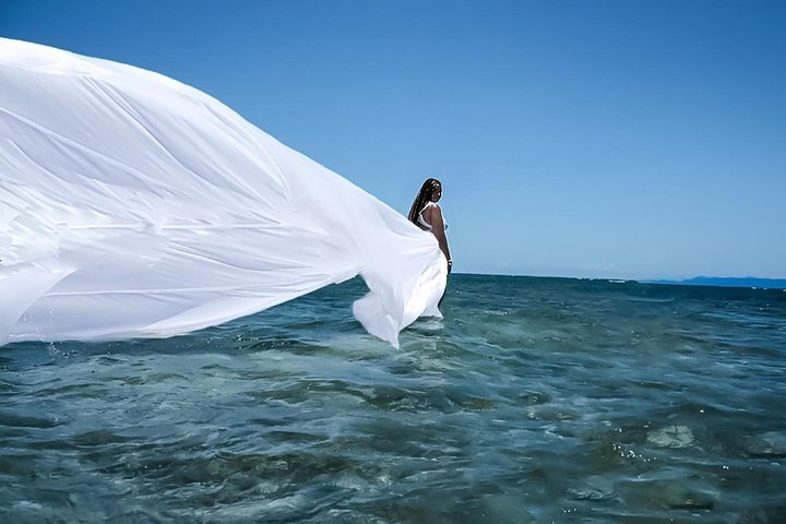 OceanShootJamaica Flying Dress, Montego Bay in Montego Bay | Pelago