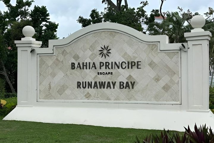 Bahia Principe Luxury and Grand Airport Transfer from Montego Bay - Photo 1 of 9