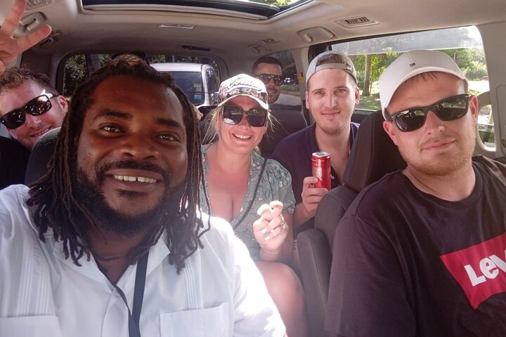 Private Montego Bay Airport Transfer with a Local Guide - Photo 1 of 9