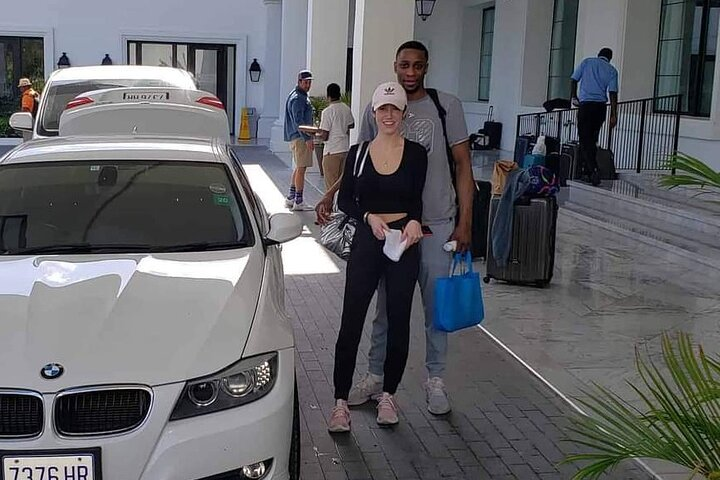 Negril Private Airport Transfers To and From MBJ Airport - Photo 1 of 6