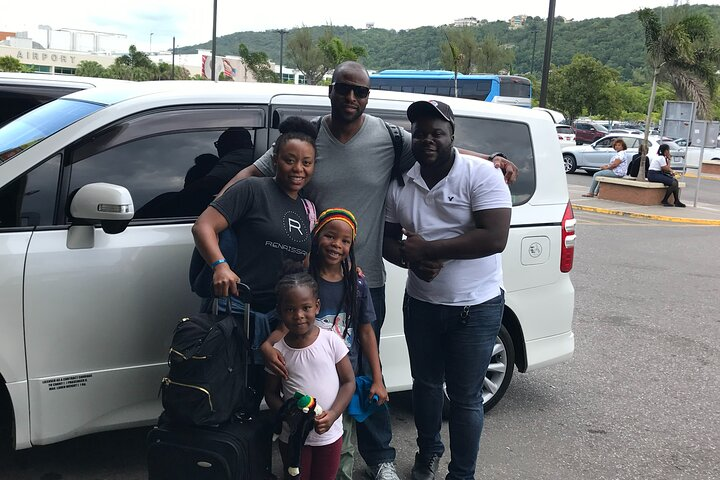 Sangster International Airport-Montego Bay Vice-versa Transfer - Photo 1 of 6