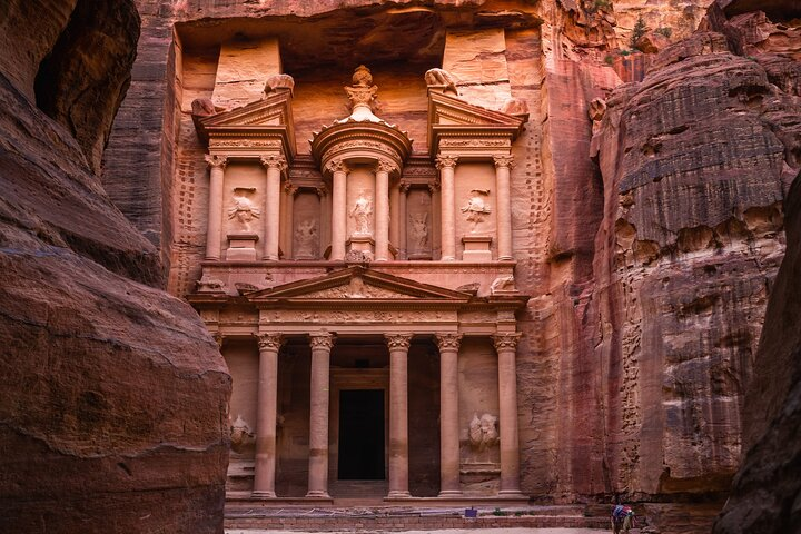 1 Night Private Jordan Sky Tour from Amman Hotel - Photo 1 of 14