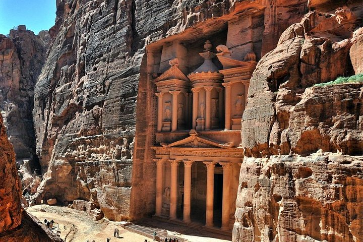 Amman-Petra (one way trip)  - Photo 1 of 2