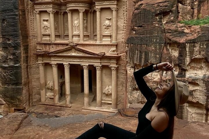 Private Full Day Tour from Amman to Petra City in Amman Pelago