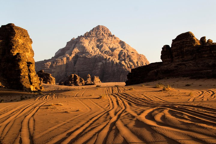 Private Full Day Trip to Wadi Rum Valley of Moon Martian Desert from Amman - Photo 1 of 7