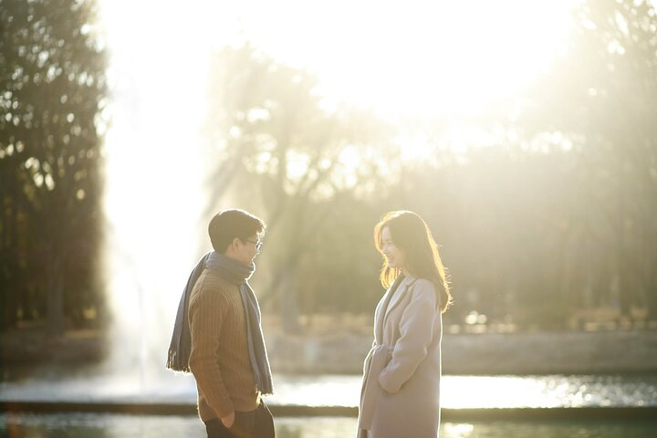 Experience the serene beauty of Tokyo as you capture genuine moments with a professional photographer. Enjoy stunning backdrops and relaxed vibes preserving your journey in timeless images.
