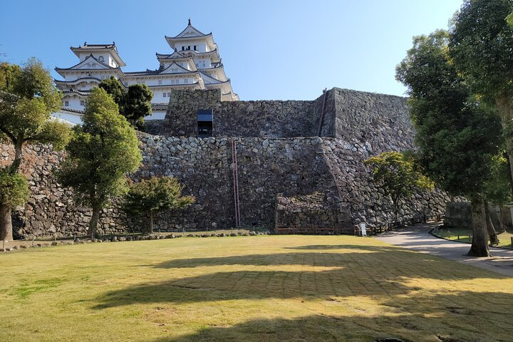 2.5 Hour Private History and Culture Tour in Himeji Castle - Photo 1 of 10
