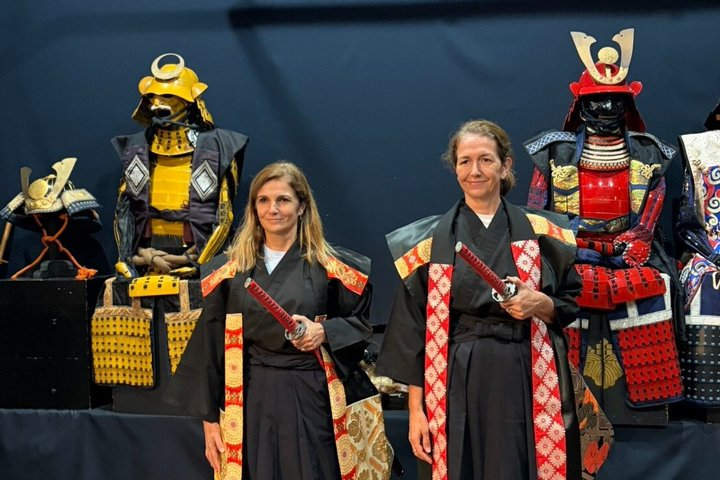 Kunoichi Seminar: Shuriken and Musashi Clan Formal Robe, Tokyo 1h - Photo 1 of 13