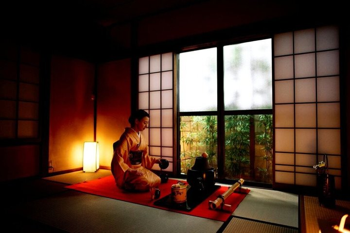 Tea Ceremony Workshop in Tokyo by the Official Instructor - Photo 1 of 13