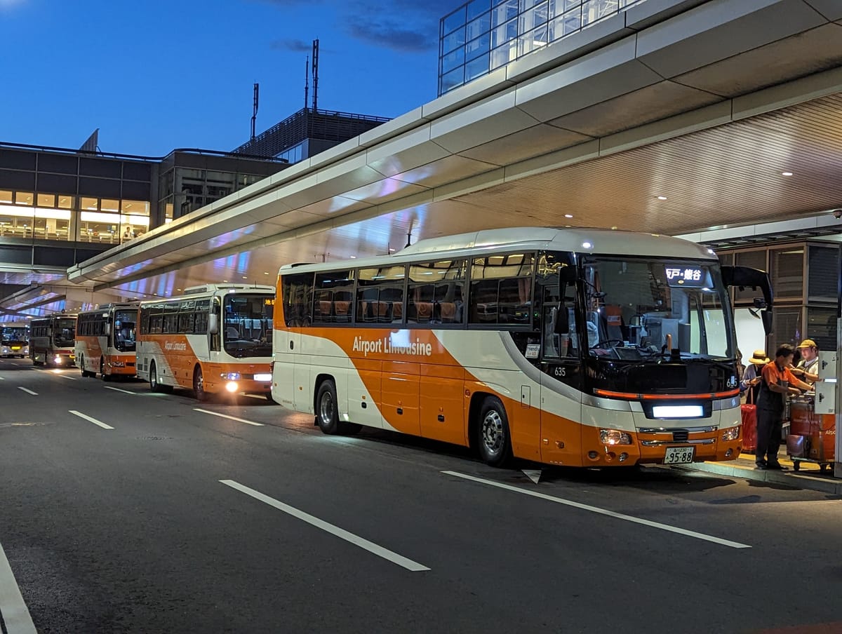 6b676b94-aab3-438a-85a3-