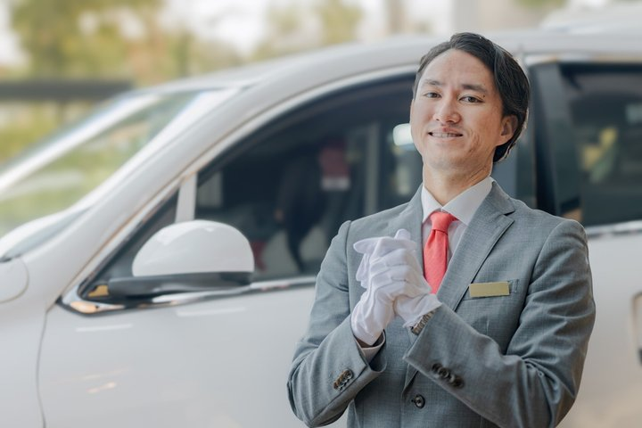 Private Airport Transfer: Osaka City → Itami Airport (ITM) - Photo 1 of 4