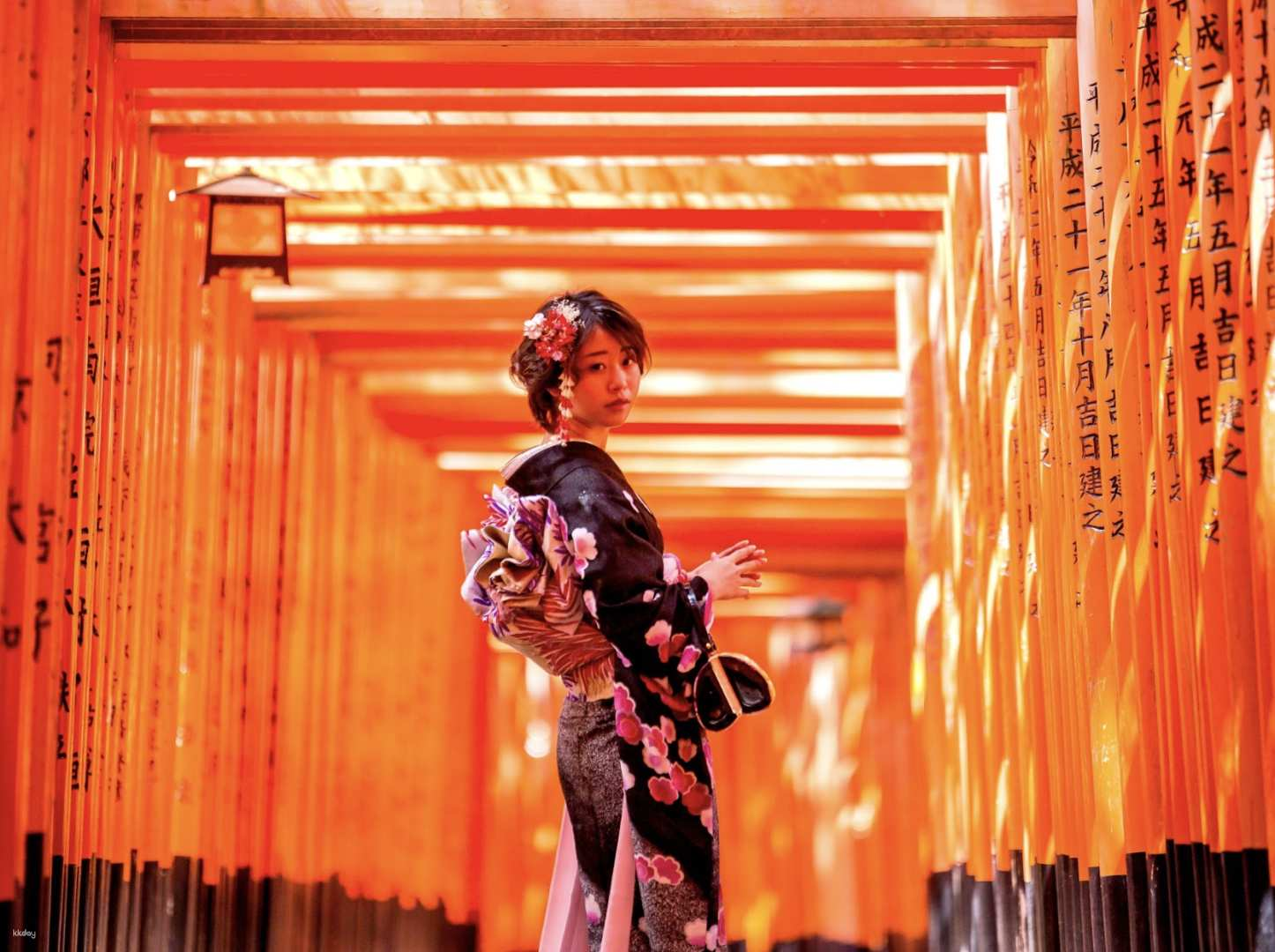 Fushimi Inari, Kyoto, Japan | Kimono Rental Experience, Photo Shoot, and Makeup [Aiwafuku Fushimi Inari Store] | English and Chinese Available | Kyoto Kimono Rental Aiwafuku - Photo 1 of 10