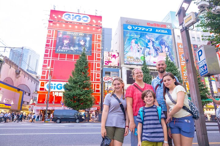 Experience the lively streets of Akihabara where anime culture thrives game shops await and vibrant arcades beckon. Immerse yourself in unique dining and unforgettable memories together.