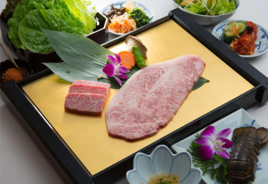 Savor the premium Matsusaka Wagyu beef and diverse yakiniku delights at Rokkasen Annex Tokyo where culinary excellence meets endless indulgence in a lively dining experience.