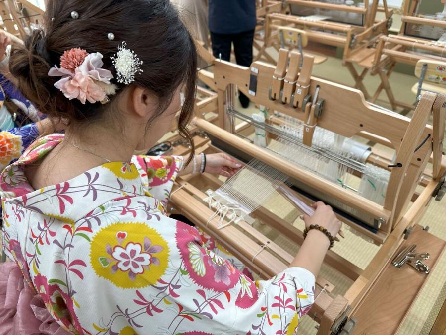 Amulet Making Experience 【Orinami Asakusa – Hand Weaving Experience Studio】 - Photo 1 of 10